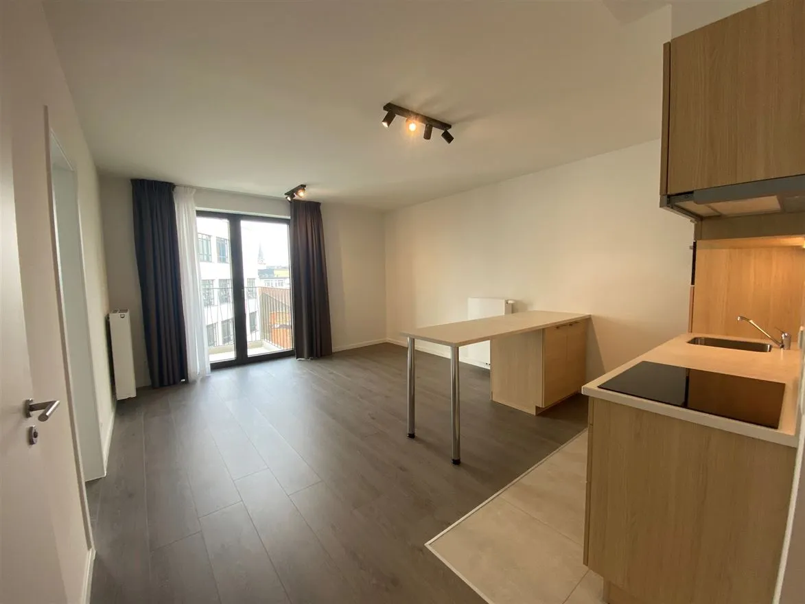 Apartman Kiadó - 2018 ANTWERPEN BE Image 2